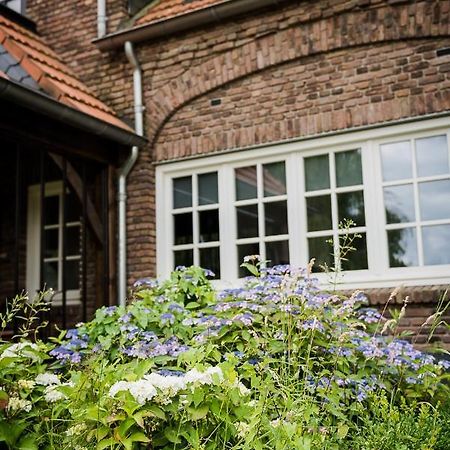 Bed and Breakfast Aan De Molenberg Broekhuizen  Экстерьер фото
