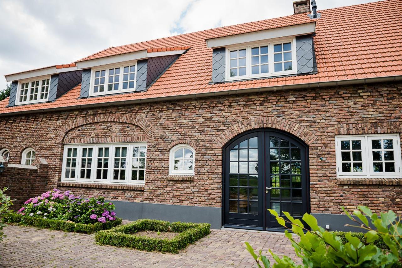 Bed and Breakfast Aan De Molenberg Broekhuizen  Экстерьер фото